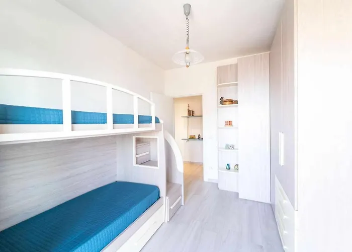 Blue Vibes アパート